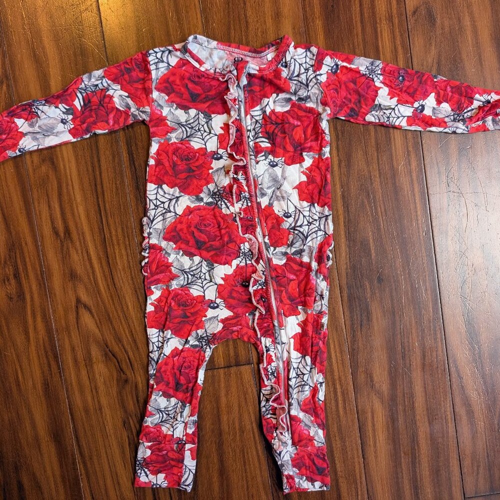 Bums & Roses Scarlett's Web Ruffle Romper, 18-24m EUC